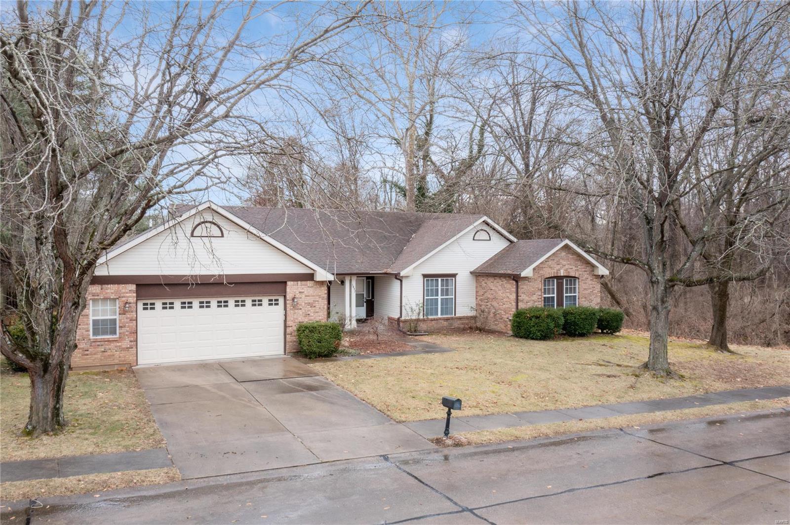 1057 Edgewood Drive O'Fallon, IL 62269 - Photo 28 of 33