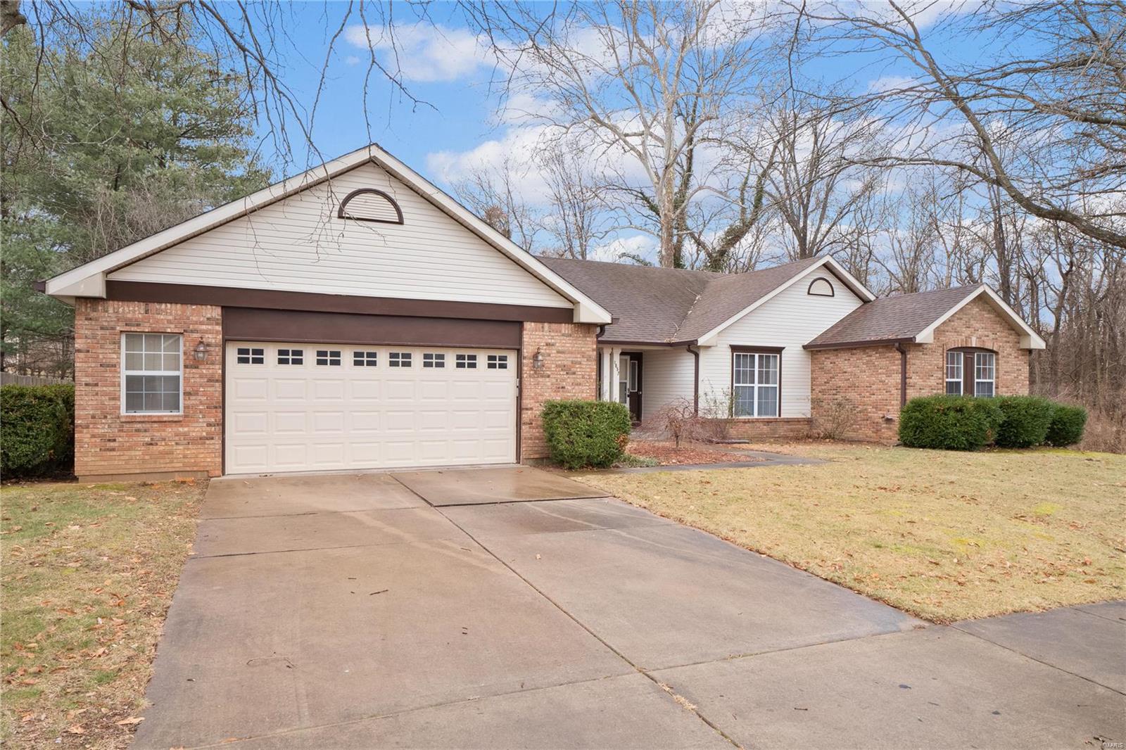 1057 Edgewood Drive O'Fallon, IL 62269 - Photo 29 of 33