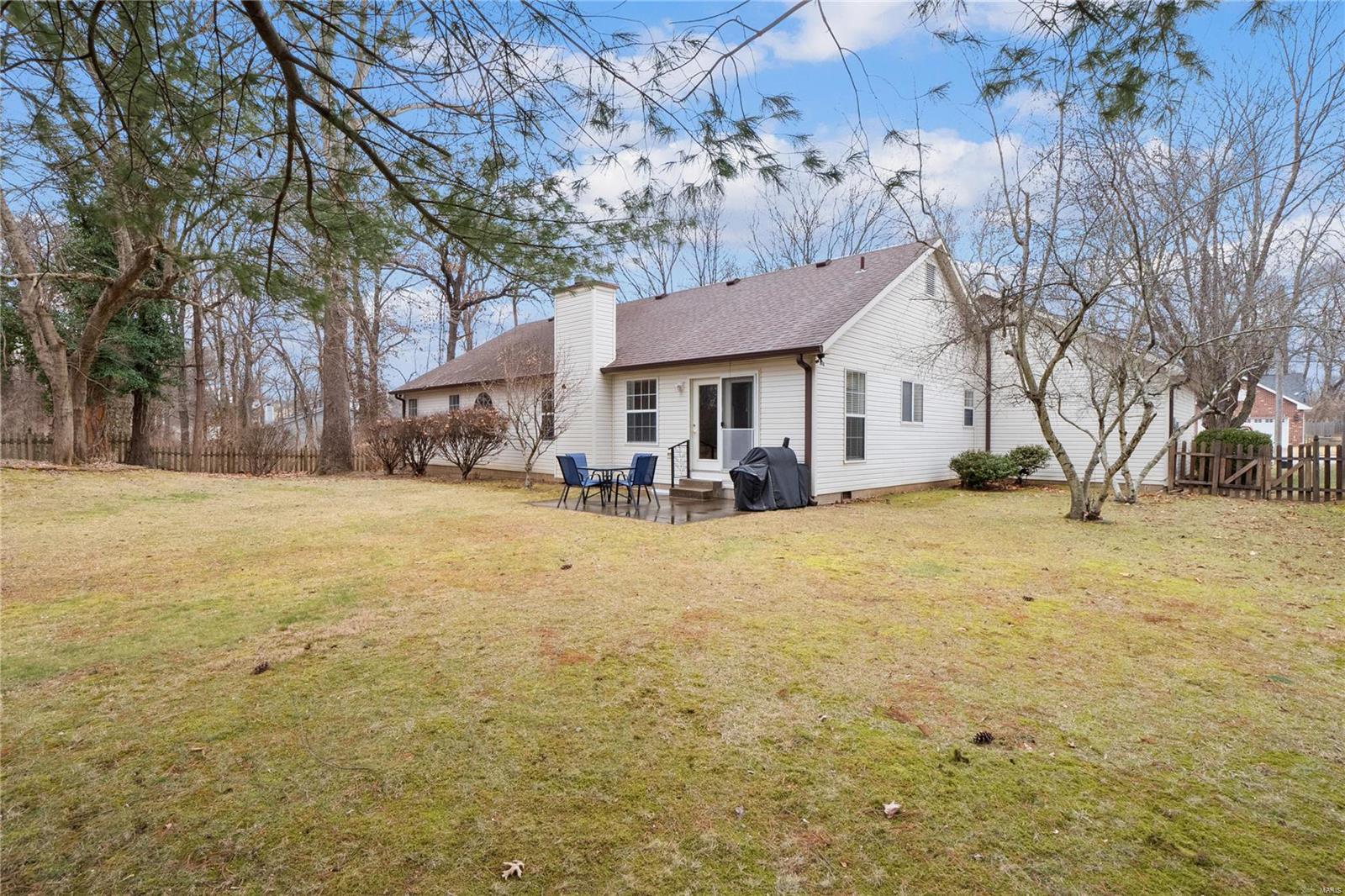 1057 Edgewood Drive O'Fallon, IL 62269 - Photo 33 of 33