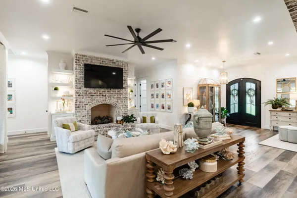 $749,999 | 7808 Songbird Lane, Moss Point, MS 39562