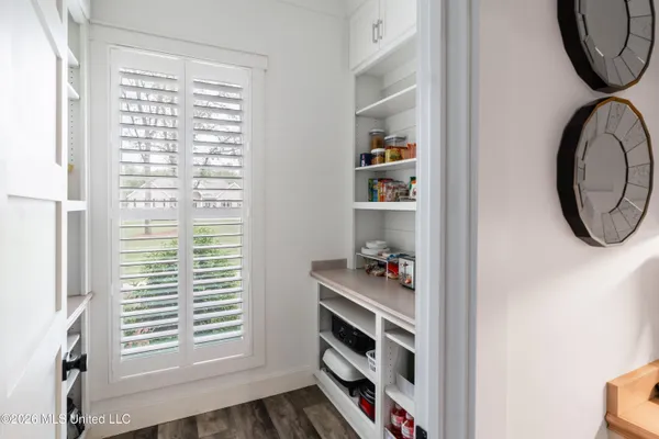 $749,999 | 7808 Songbird Lane, Moss Point, MS 39562