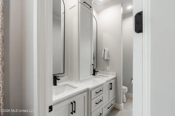 $749,999 | 7808 Songbird Lane, Moss Point, MS 39562