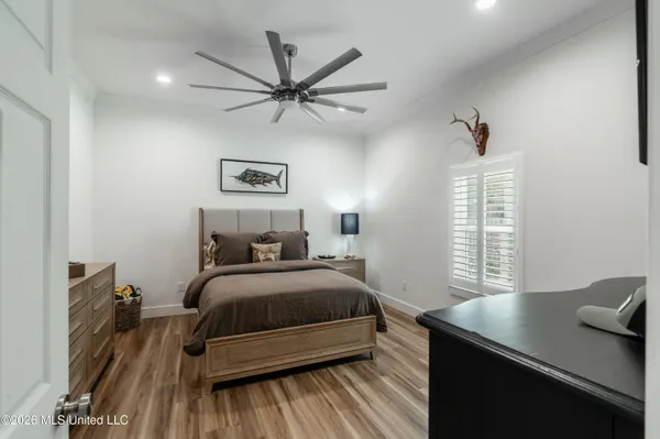 $749,999 | 7808 Songbird Lane, Moss Point, MS 39562