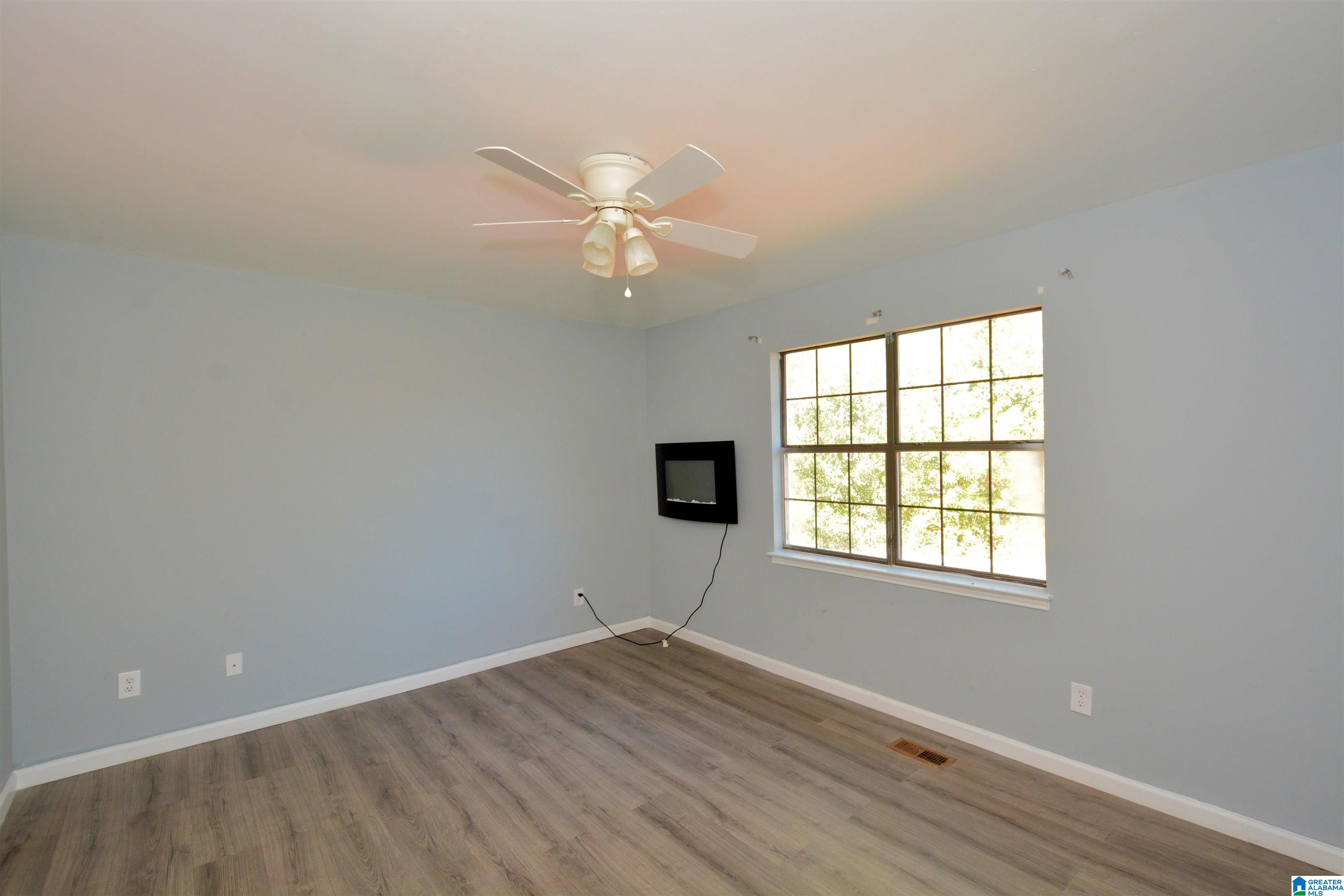 1310 Applegate Drive Alabaster, AL 35007 - Photo 23 of 33