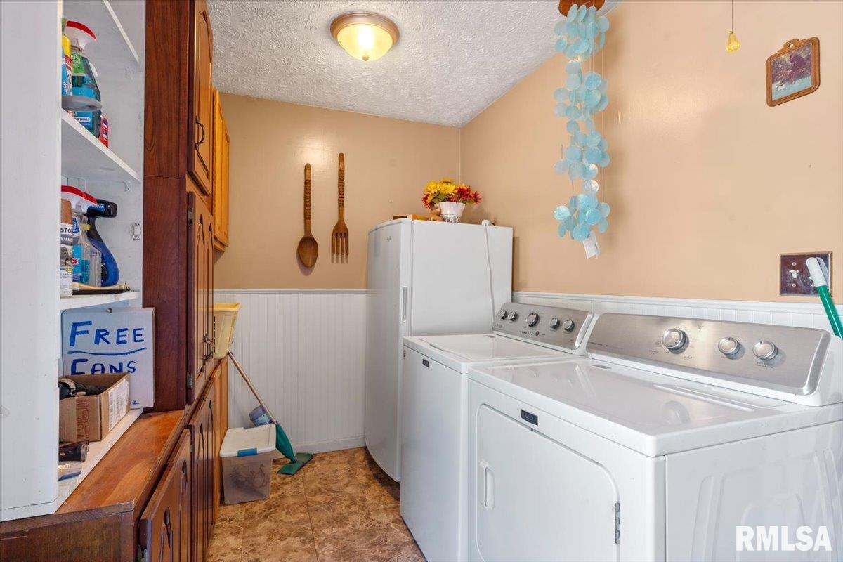 17124 Engel Street Athens, IL 62613 - Photo 23 of 46