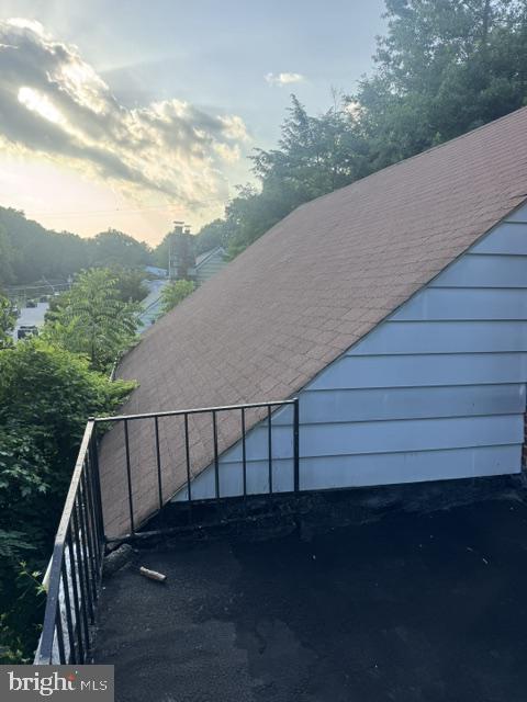 6725 Glenkirk Road Baltimore, MD 21239 - Photo 18 of 25 Oversized 2nd Floor Balcony