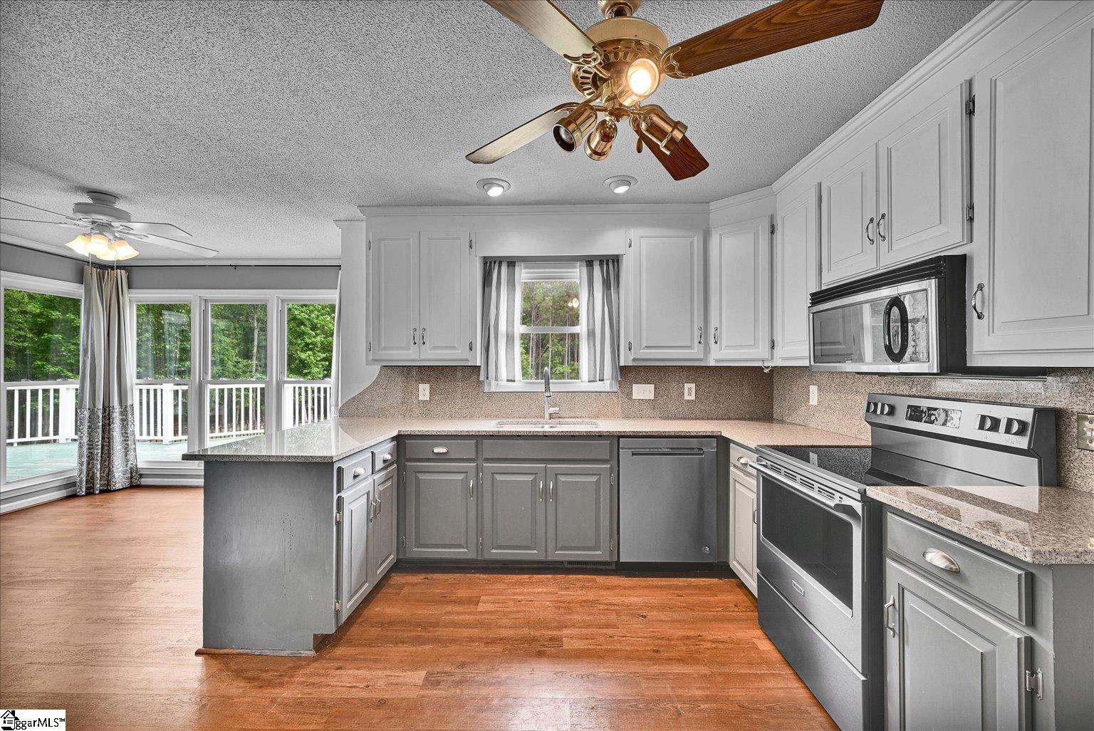 1208 Marett Road Pendleton, SC 29670 - Photo 3 of 46