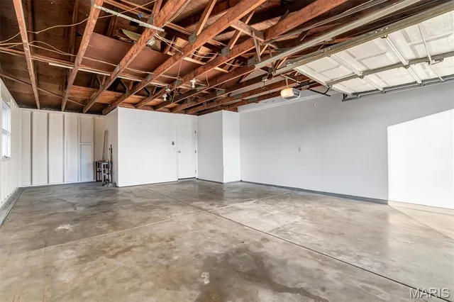 $199,900 | 3515 St Catherine Street, Florissant, MO 63033