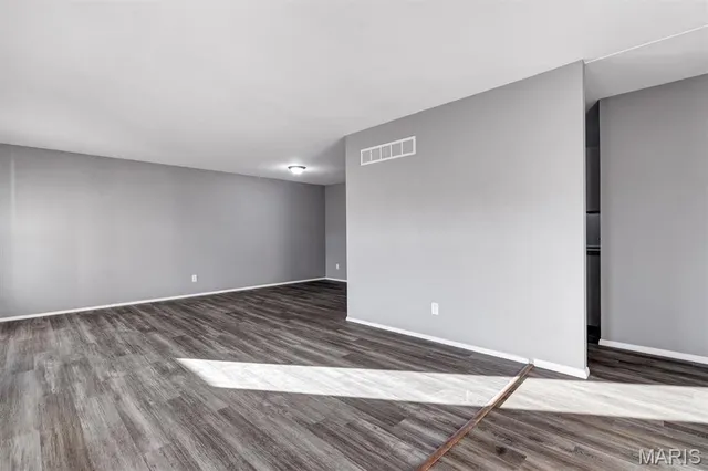 $199,900 | 3515 St Catherine Street, Florissant, MO 63033