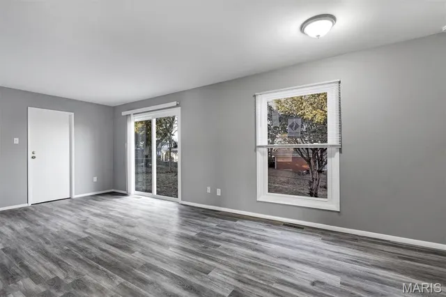 $199,900 | 3515 St Catherine Street, Florissant, MO 63033