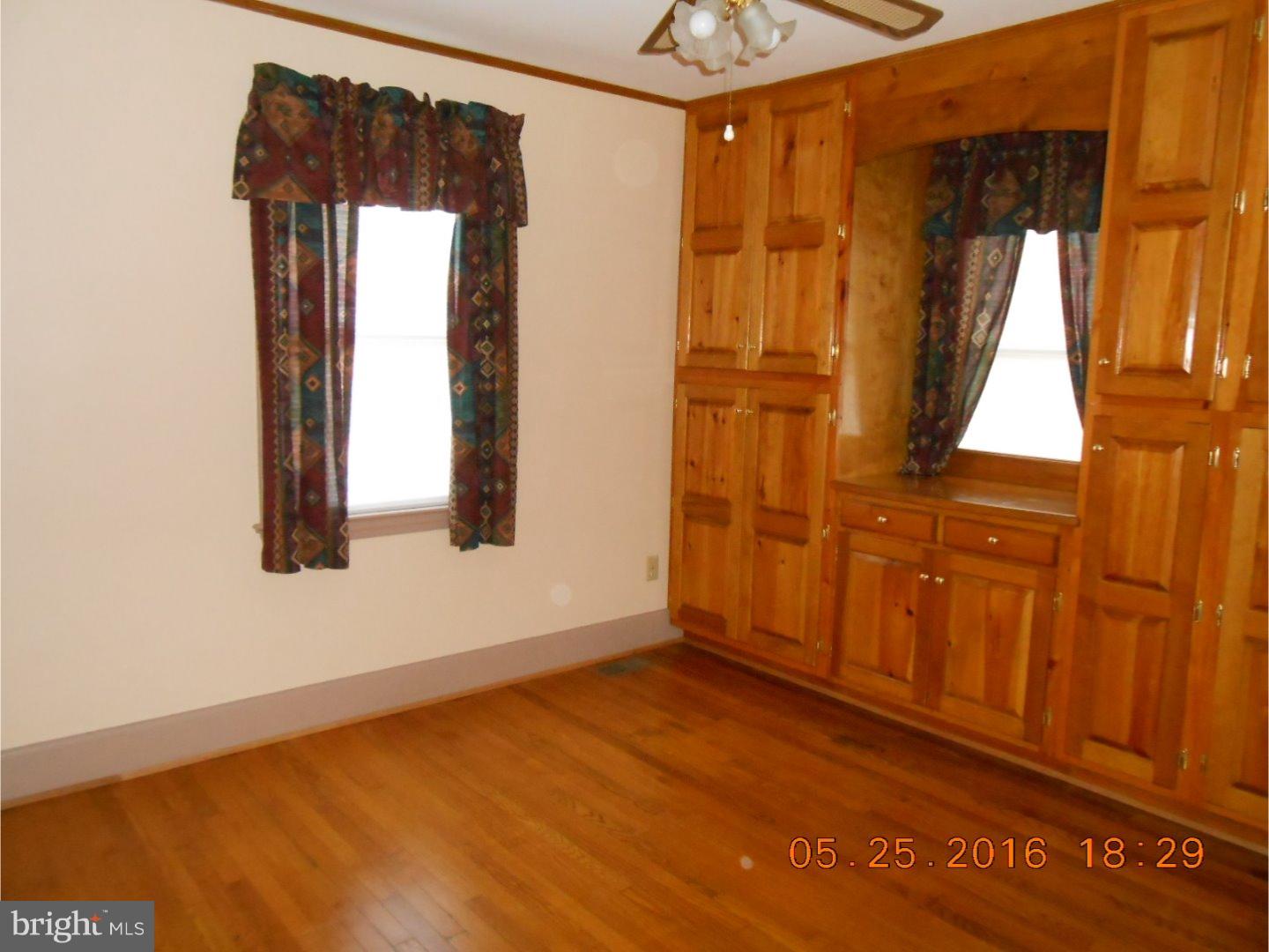 2927 Ogletown Road Newark, DE 19713 - Photo 9 of 25