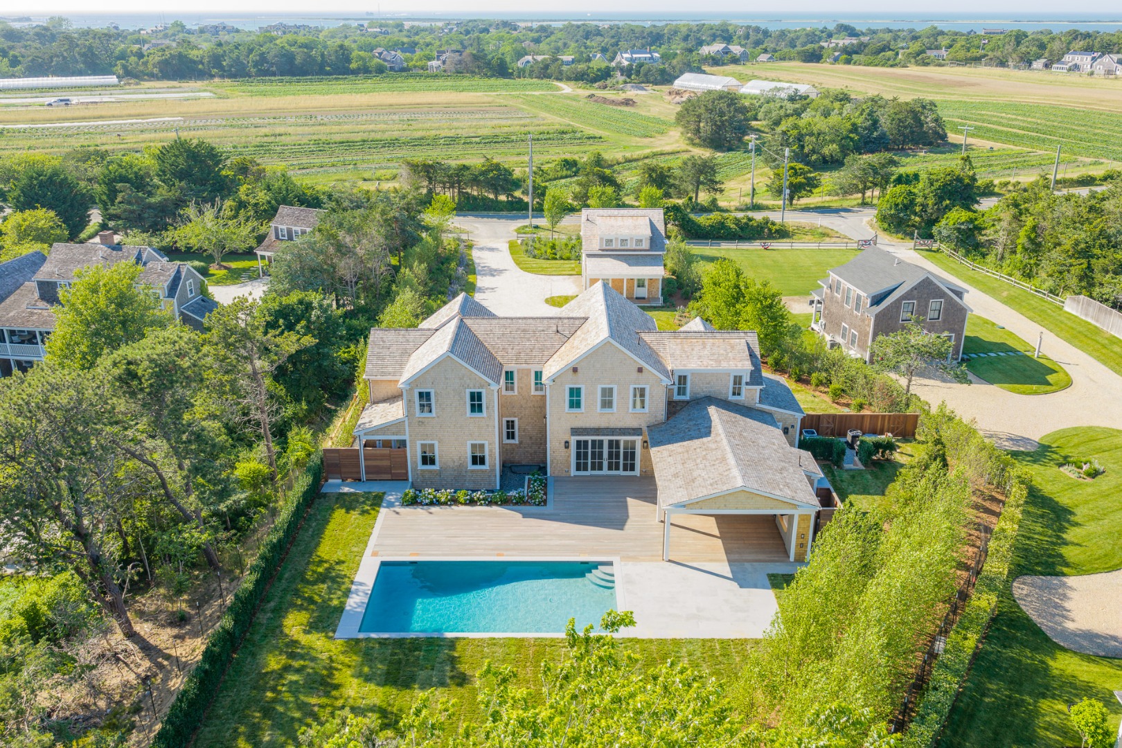 59 Polpis Road Nantucket, MA 02554 - Photo 16 of 18