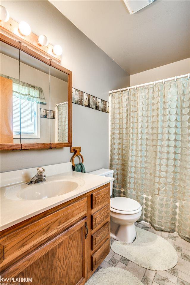 4075 Devonshire Road Fort Gratiot, MI 48059 - Photo 18 of 24 31400121-17.JPG