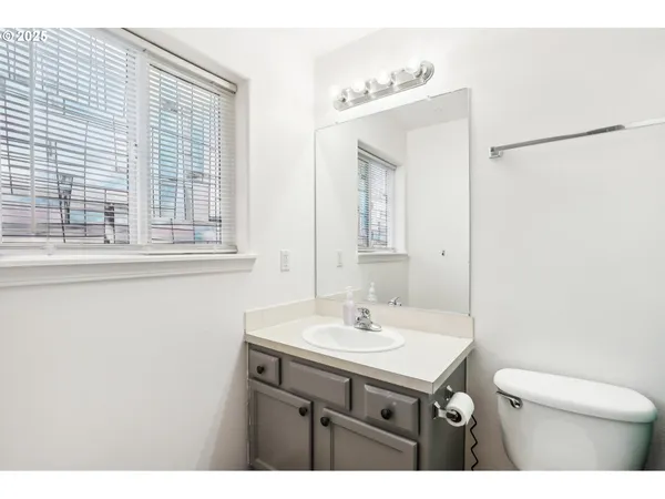 $225,000 | 19153 Southeast Yamhill Street, Portland, OR 97233