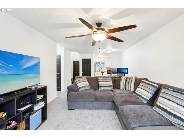 $225,000 | 19153 Southeast Yamhill Street, Portland, OR 97233