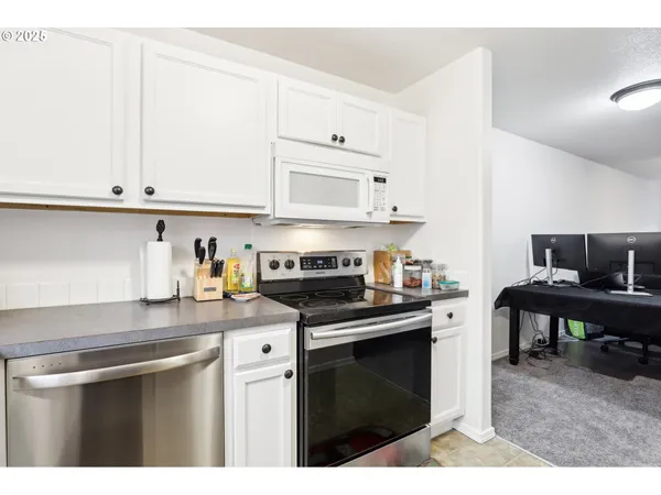 $225,000 | 19153 Southeast Yamhill Street, Portland, OR 97233