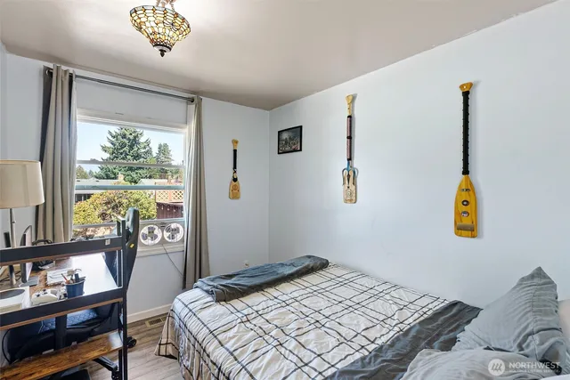 $569,900 | 1312 East Hope Street, Bremerton, WA 98310