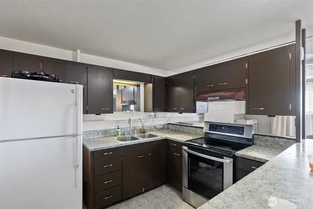 $569,900 | 1312 East Hope Street, Bremerton, WA 98310