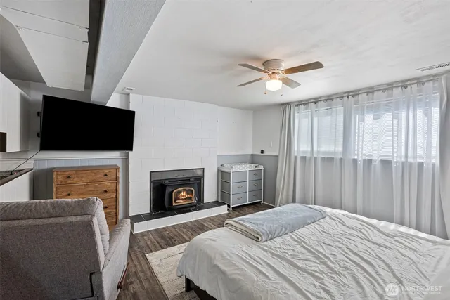 $569,900 | 1312 East Hope Street, Bremerton, WA 98310