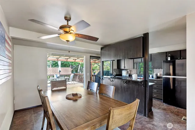 $569,900 | 1312 East Hope Street, Bremerton, WA 98310