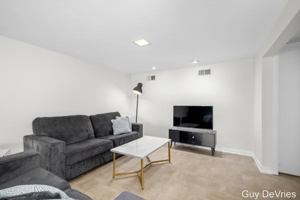 $238,500 | 3104 Old Kent Road Southeast, Unit 26, Kentwood, MI 49512
