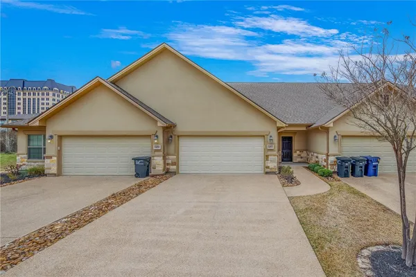 $334,900 | 1483 Buena Vista Drive, College Station, TX 77845