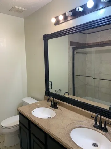 $2,550 | 15118 Carsen Bend Drive, Houston, TX 77049