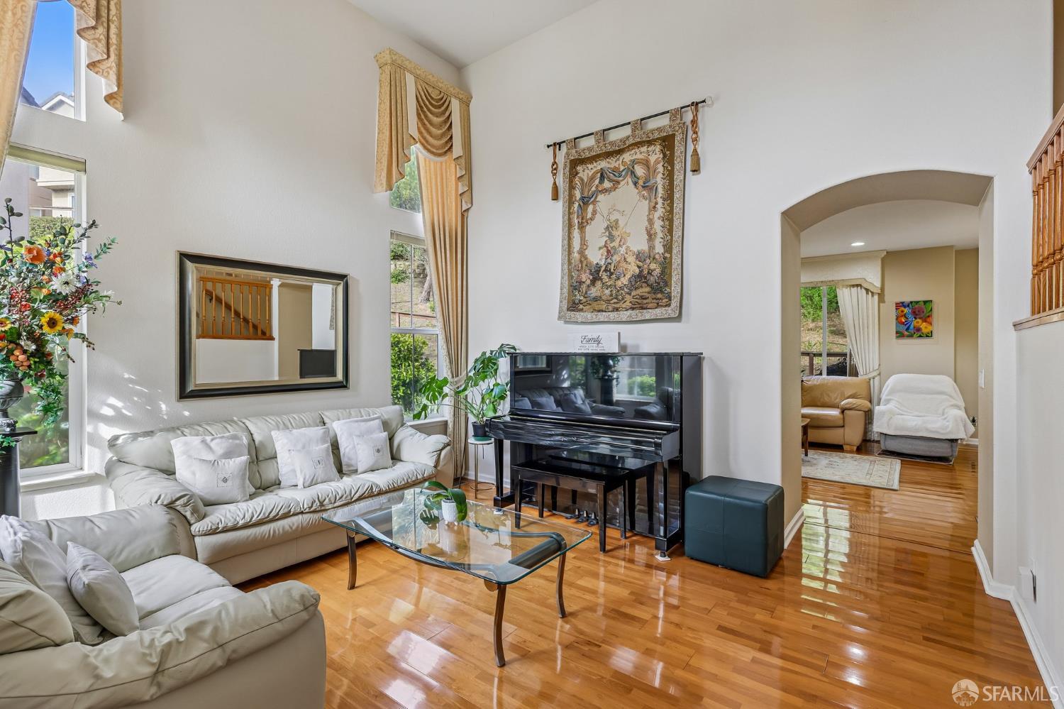 356 View Point Court Pacifica, CA 94044 - Photo 7 of 41