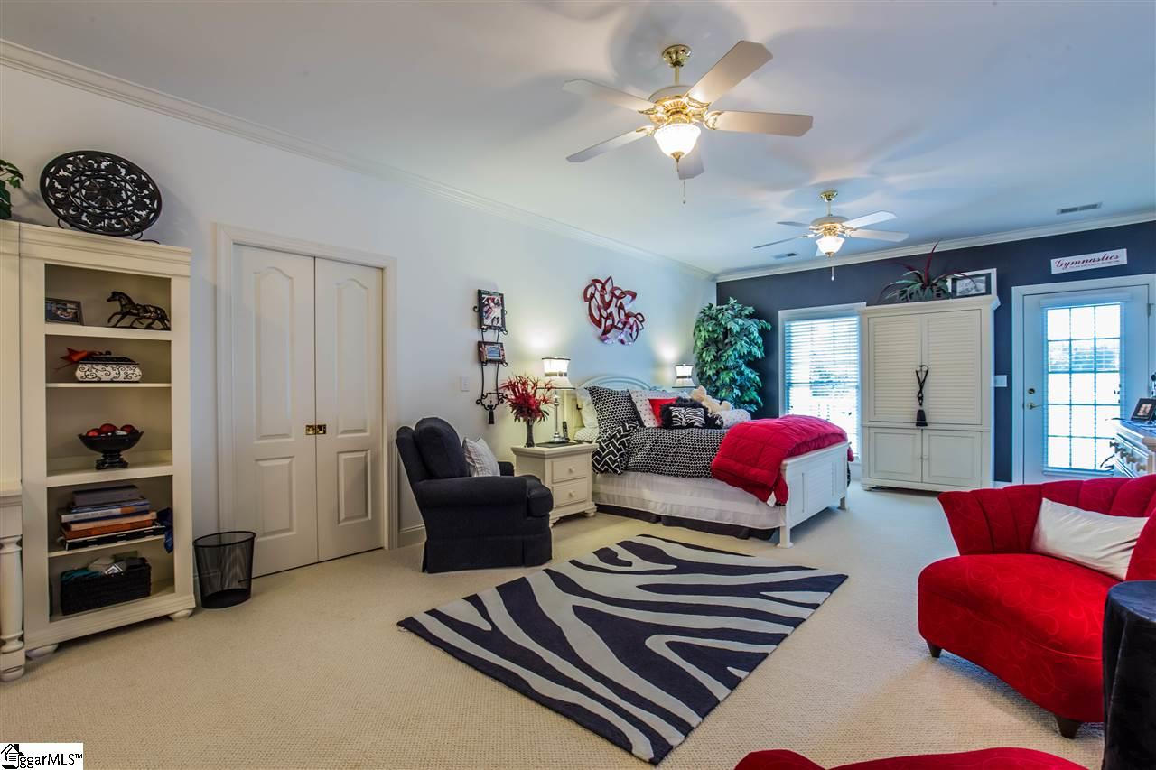 2824 Knighton Chapel Road Fountain Inn, SC 29644 - Photo 17 of 36
