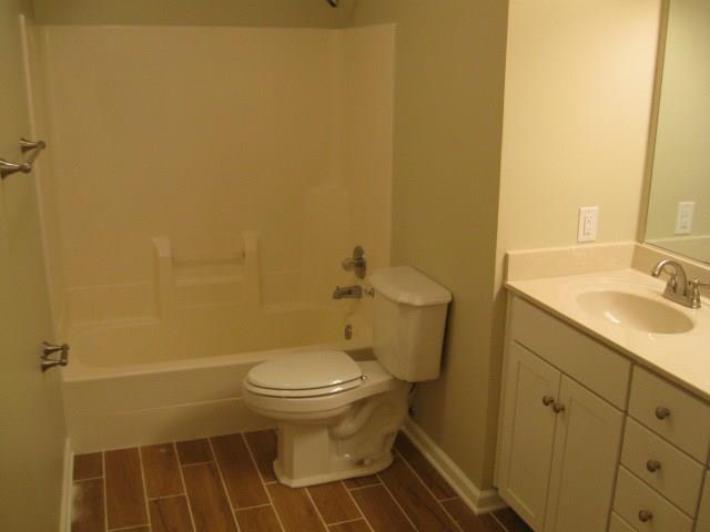 101 East Falcon Run Pendleton, IN 46064 - Photo 9 of 12 Gallery Image 9