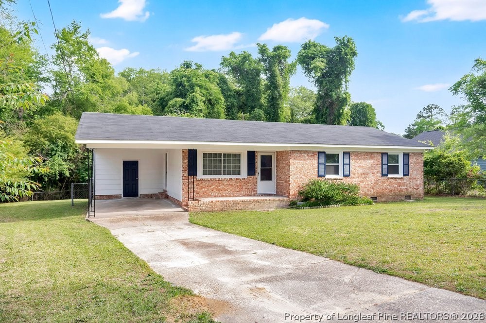 2627 Dumbarton Road Fayetteville, NC 28306 - Photo 3 of 20 FRONT