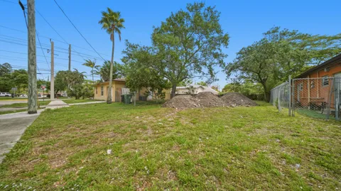 $125,000 | 438 Northwest 13th Avenue, Fort Lauderdale, FL 33311