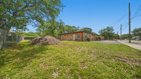 $145,000 | 438 Northwest 13th Avenue, Fort Lauderdale, FL 33311
