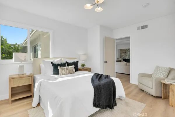 $924,900 | 10579 Lev Avenue, Mission Hills, CA 91345