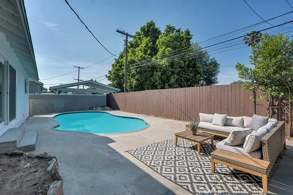 $924,900 | 10579 Lev Avenue, Mission Hills, CA 91345