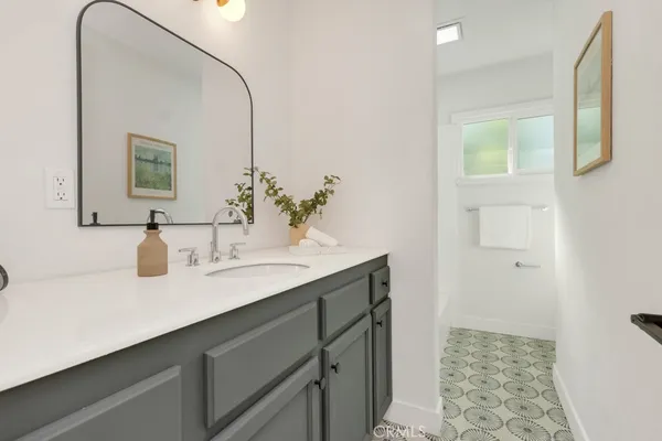 $924,900 | 10579 Lev Avenue, Mission Hills, CA 91345
