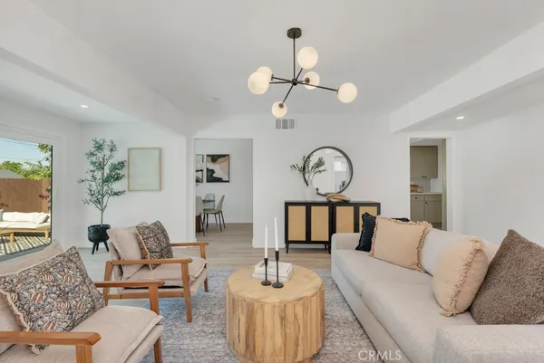 $924,900 | 10579 Lev Avenue, Mission Hills, CA 91345