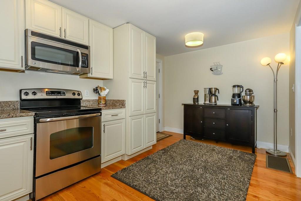 26 Ward Well Road Canton, MA 02021 - Photo 9 of 20 Gallery Image 9