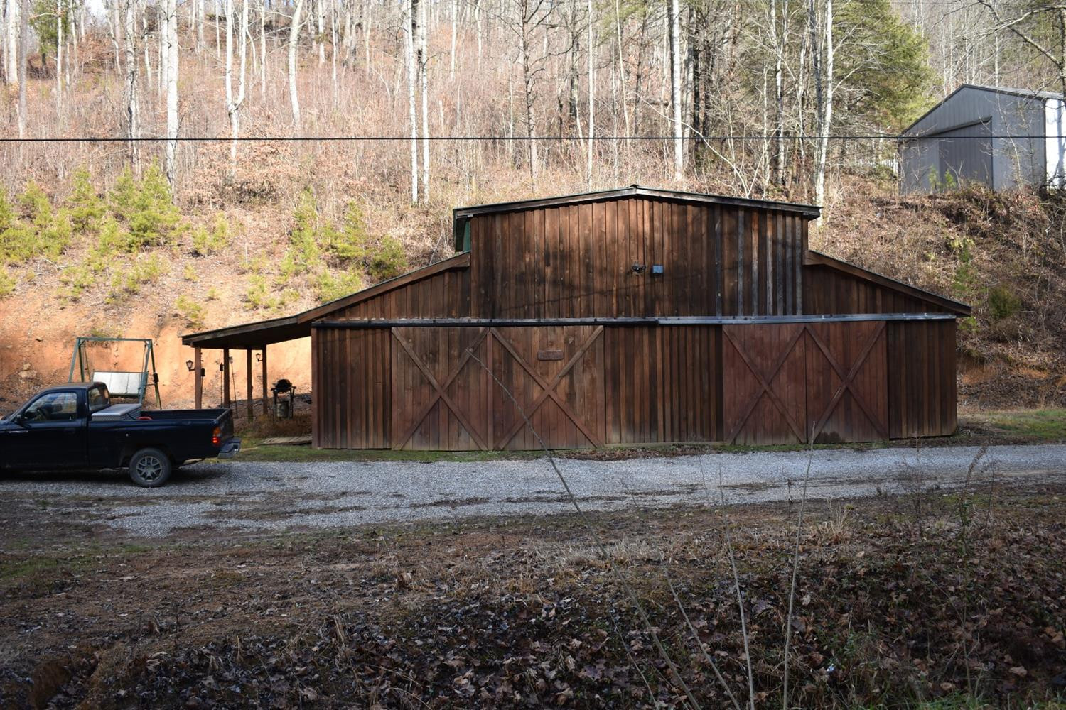 1300 Saddler Road Manchester, KY 40962 - Photo 4 of 50 Photo 4