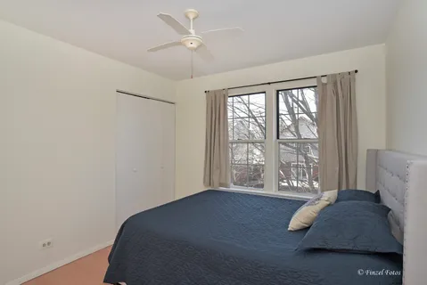 $399,900 | 1656 Warrington Lane, Crystal Lake, IL 60014