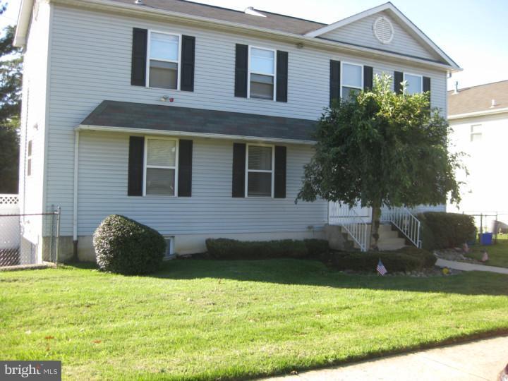 9843 Verree Road Philadelphia, PA 19115 - Photo 1 of 22