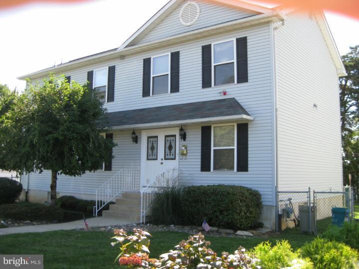 9843 Verree Road Philadelphia, PA 19115 - Photo 2 of 22