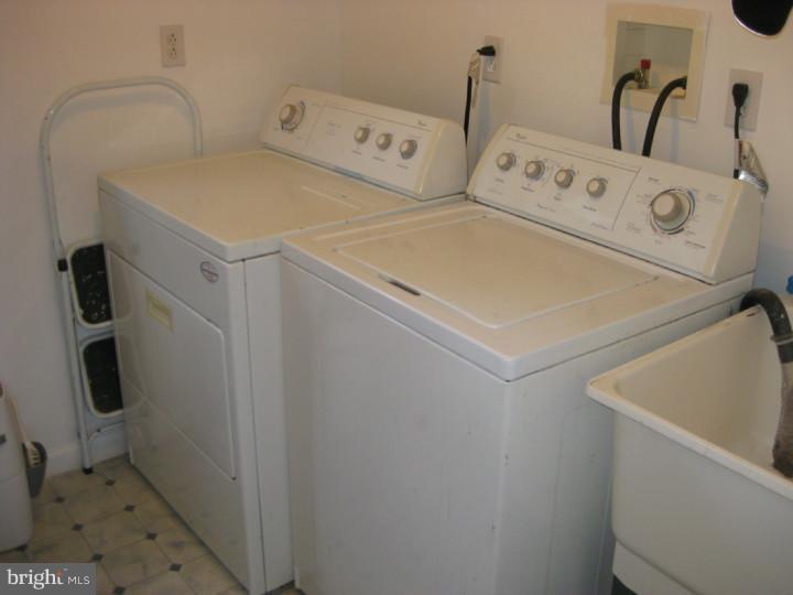 9843 Verree Road Philadelphia, PA 19115 - Photo 14 of 22