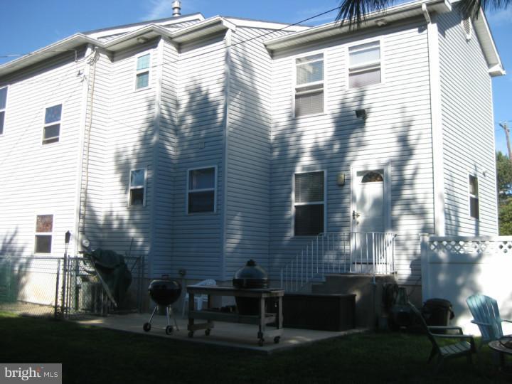 9843 Verree Road Philadelphia, PA 19115 - Photo 3 of 22