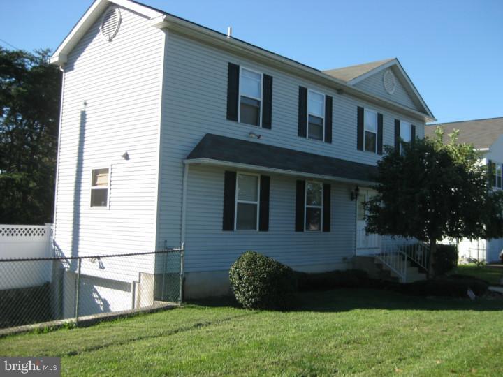 9843 Verree Road Philadelphia, PA 19115 - Photo 4 of 22