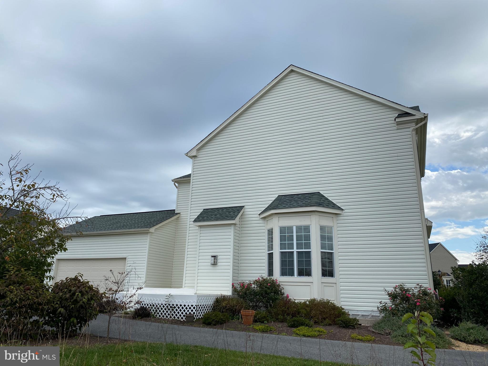102 Prairie Place Stephenson, VA 22656 - Photo 2 of 48
