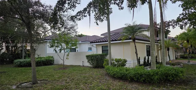 $899,000 | 5010 Perignon Way, Coral Springs, FL 33067