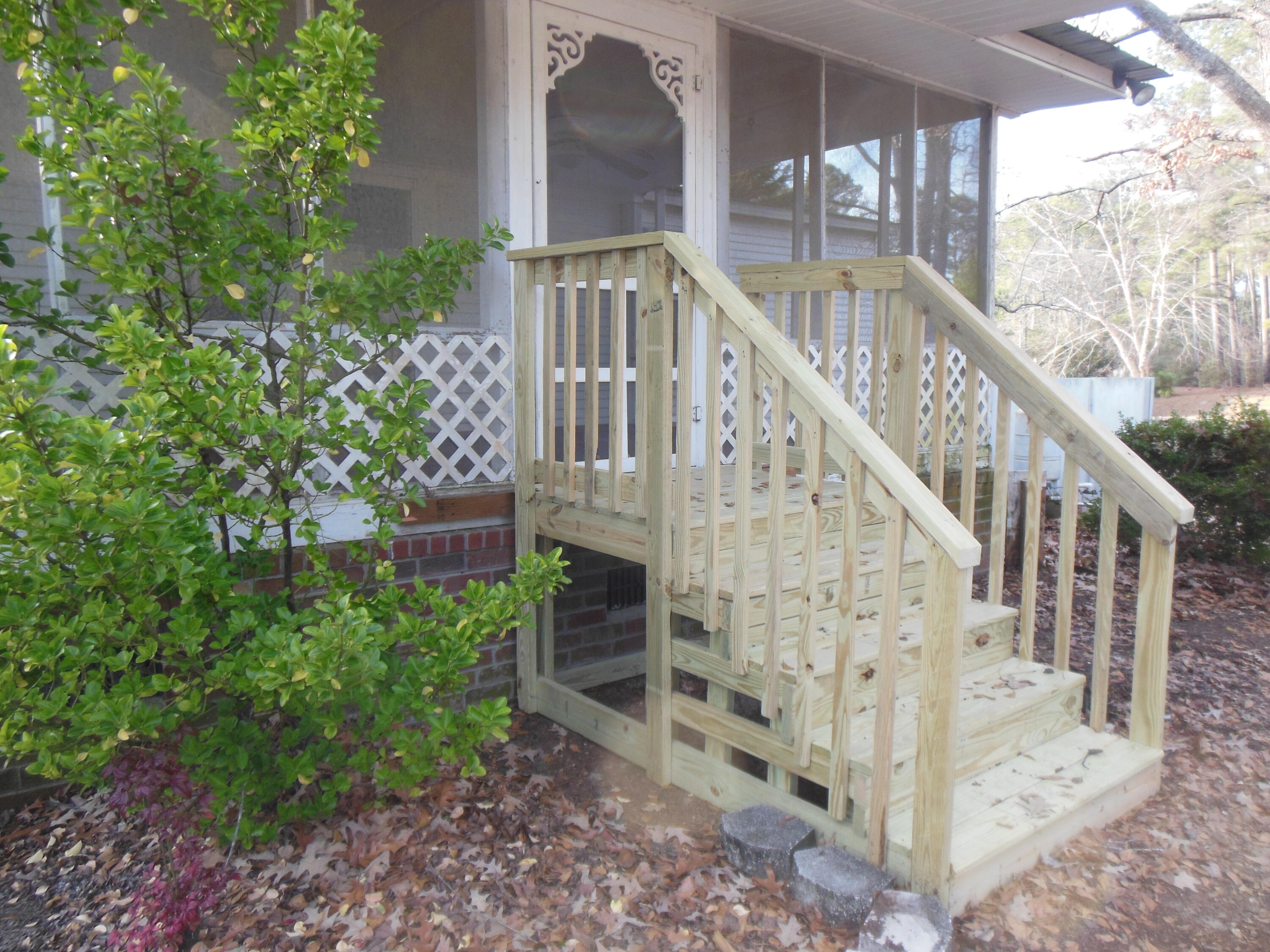 133 Banning Street Cope, SC 29038 - Photo 5 of 28 5 BANNING REAR ENTRANCE