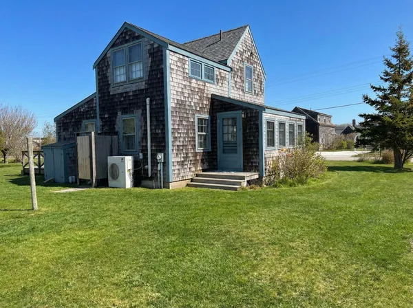 $3,395,000 | 321 Madaket Road, Nantucket, MA 02554