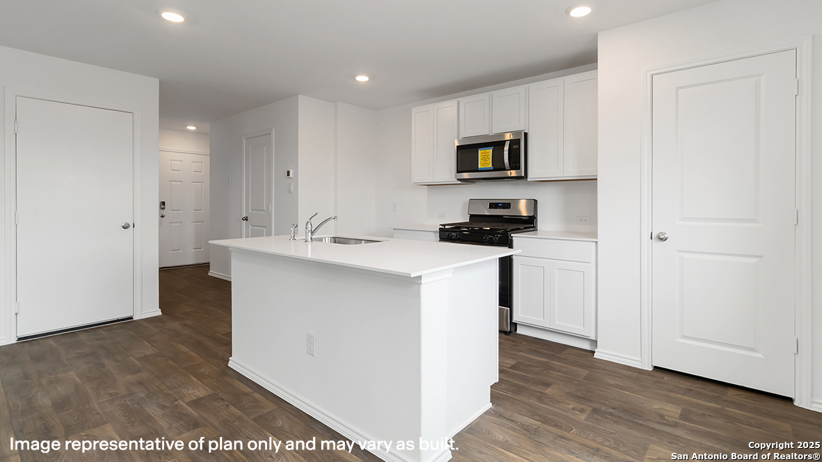 12552 Ivory Parkway Converse, TX 78109 - Photo 10 of 50